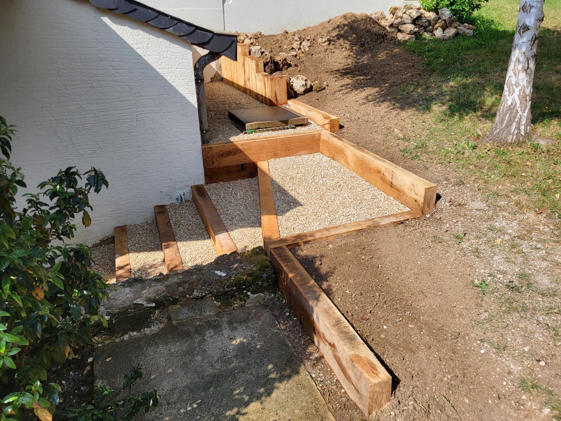 Création d'un escalier en traverse en chêne et mignonette